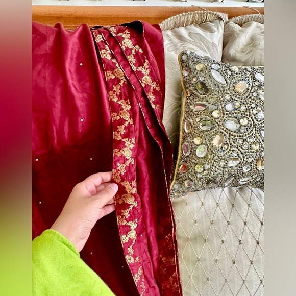 Beautiful Party/Wedding Guest Pakistani Suit! All handmade! Originally $750! - Picture 6 of 8